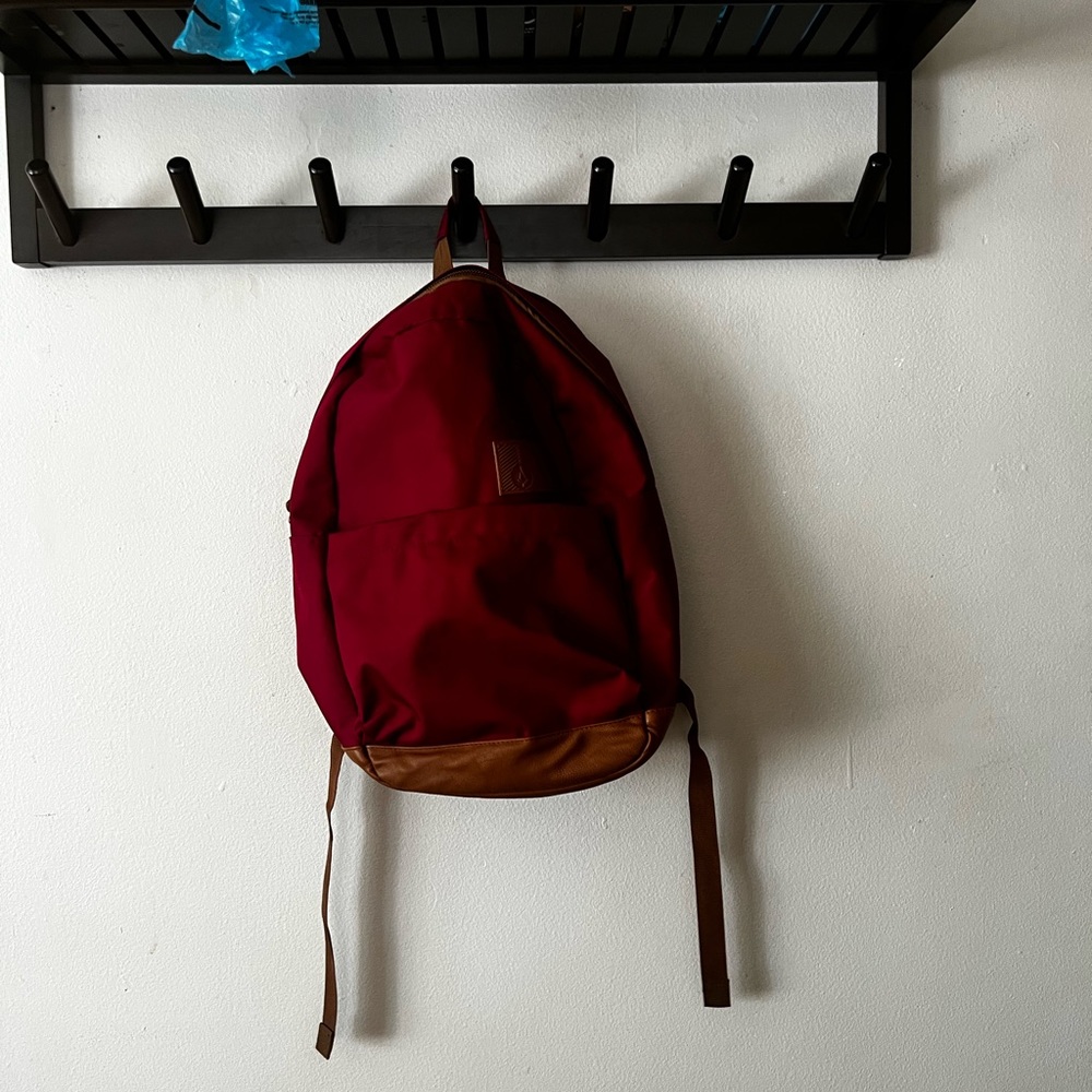 Volcom Backpack - Red - Picture 2 of 3